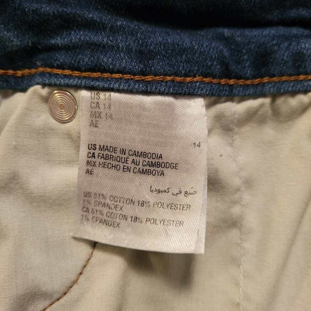 Style & Co Jean Curvy Capri Size 14 - Picture 9 of 9